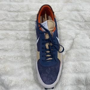 Brand New Nike Day-Breaks